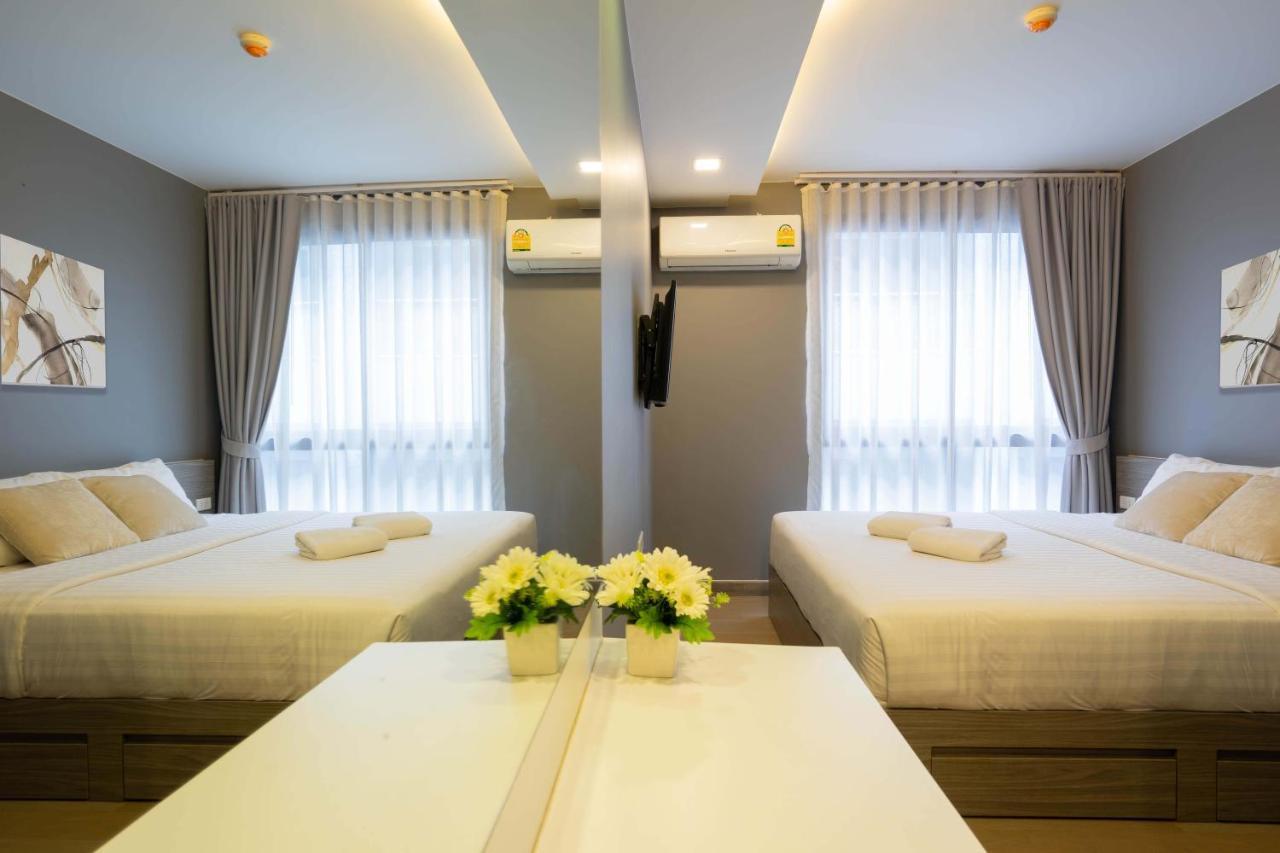 Dazzle Residence Bangkok Buitenkant foto