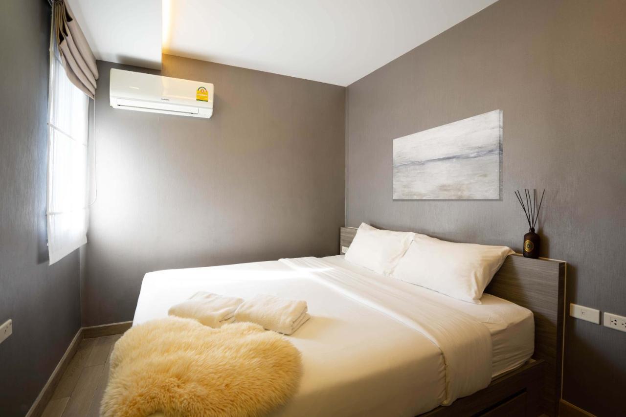 Dazzle Residence Bangkok Buitenkant foto